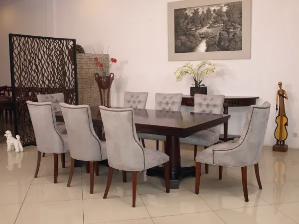 Dining Furniture 6 - Luxurious Details